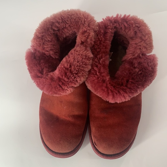 UGG burgundy Sherpa lining bling button, winter boots Women’s 10 - Picture 7 of 11